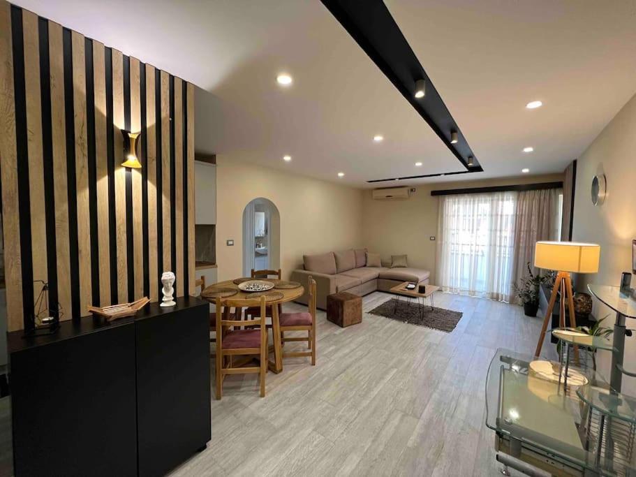 Great Apartament Near Lake & Blloku Area Tirana Exterior foto
