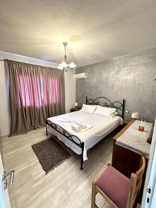 Great Apartament Near Lake & Blloku Area Tirana Exterior foto